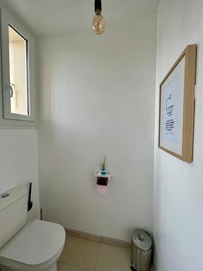 Appartement De Luxe Avec Fresque, Hyper Centre Et Parking Sure Fontainebleau Ngoại thất bức ảnh